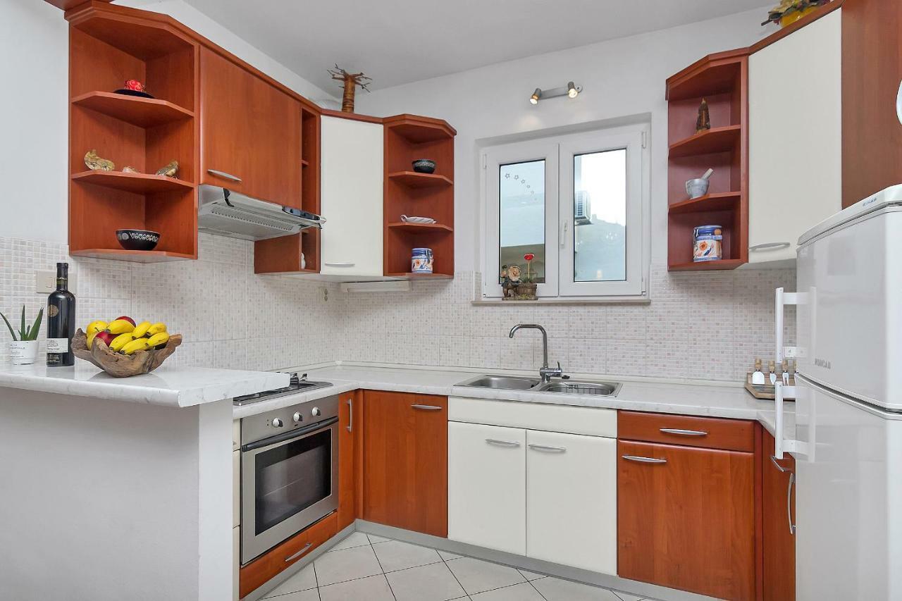 Apartments Smiljka Makarska Buitenkant foto